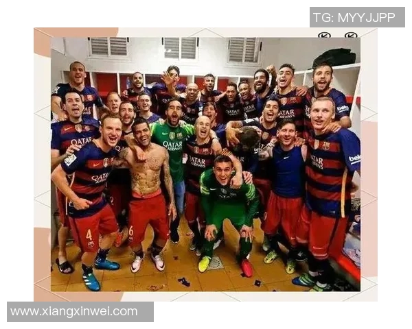 第一足球明星的崛起与传奇之路:从青涩少年到世界顶级球员的奋斗历程